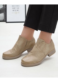 Royalfashion Beżowe damskie eko skórzane półbuty Ilioppa ze sklepu royalfashion.pl w kategorii Półbuty damskie - zdjęcie 188675191