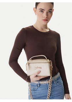 Torebka Guess J6RZ03 WH8M0 Écru ze sklepu eobuwie.pl w kategorii Kuferki - zdjęcie 188676122