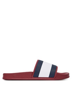 Klapki Tommy Hilfiger Core Hilfiger Flag Pool Slide FM0FM05798 Czerwony ze sklepu eobuwie.pl w kategorii Klapki męskie - zdjęcie 188676283