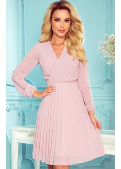 Numoco Isabelle plisowana sukienka pudrowa ze sklepu intimiti.pl w kategorii Sukienki - zdjęcie 188684572