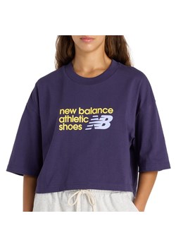 Koszulka damska New Balance WT51908BOY - fioletowa ze sklepu streetstyle24.pl w kategorii Bluzki damskie - zdjęcie 188686284