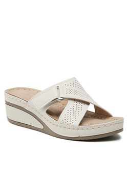 Klapki Clara Barson WS210703-01 Biały ze sklepu eobuwie.pl w kategorii Klapki damskie - zdjęcie 188689470