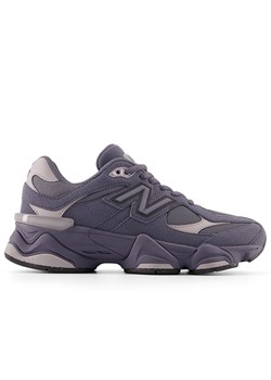 Buty młodzieżowe New Balance G90603KM - niebieskie ze sklepu streetstyle24.pl w kategorii Buty sportowe dziecięce - zdjęcie 188691070