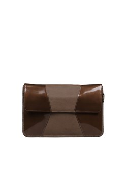 -brązowa torebka skórzana kopertówka z paskiem Chloe ze sklepu Słoń Torbalski w kategorii Listonoszki - zdjęcie 188692652