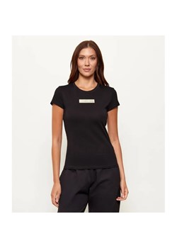 Armani Exchange T-shirt | Slim Fit ze sklepu Gomez Fashion Store w kategorii Bluzki damskie - zdjęcie 188694623