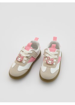 Reserved - Buty sportowe My Melody - złamana biel ze sklepu Reserved w kategorii Buty sportowe dziecięce - zdjęcie 188695243