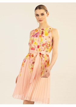 APART Sukienka w kolorze jasnoróżowo-różowym ze sklepu Limango Polska w kategorii Sukienki - zdjęcie 188700491