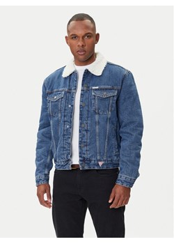 Guess Jeans Kurtka jeansowa M4BN44 D5EJ1 Granatowy Regular Fit ze sklepu MODIVO w kategorii Kurtki męskie - zdjęcie 188708863