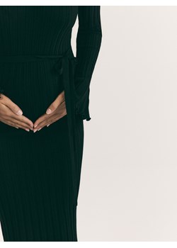 Reserved - Prążkowana sukienka z wiskozy - czarny ze sklepu Reserved w kategorii Sukienki - zdjęcie 188709831