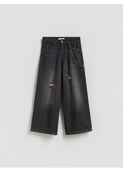 Reserved - Jeansy super wide leg z breloczkiem - czarny ze sklepu Reserved w kategorii Spodnie dziewczęce - zdjęcie 188711090