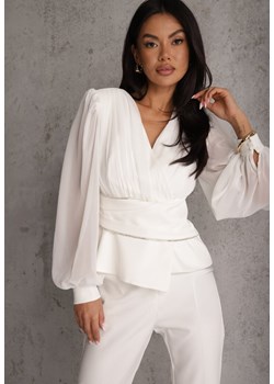 Biała Bluzka VICES w Kopertowym Stylu z Luźnymi Transparentnymi Rękawami i Dekoltem V Inge ze sklepu renee.pl w kategorii Bluzki damskie - zdjęcie 188718803