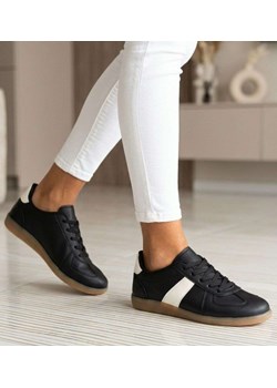 Wiązane snekaersy damskie białe wygodne /A3-3 18715 T177/ ze sklepu Pantofelek24.pl w kategorii Trampki damskie - zdjęcie 188720222