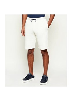 GUESS ACTIVE Szorty JHONNY | Regular Fit ze sklepu Gomez Fashion Store w kategorii Spodenki męskie - zdjęcie 188727464