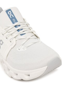 Sneakersy On Cloudswift 4 AD 3WF10451200 Biały ze sklepu eobuwie.pl w kategorii Buty sportowe damskie - zdjęcie 188727642