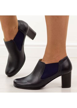 Granatowe skórzane Polskie botki damskie na słupku Gregors 553 ze sklepu suzana.pl w kategorii Botki - zdjęcie 188729763