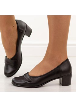 Czarne Polskie czółenka damskie na obcasie Gregors 581 ze sklepu suzana.pl w kategorii Czółenka - zdjęcie 188729784