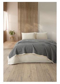 Mijolnir Narzuta w kolorze czarnym ze sklepu Limango Polska w kategorii Tekstylia - zdjęcie 188738102