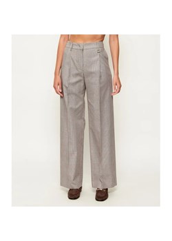 Joop! Spodnie Paris3 | Loose fit ze sklepu Gomez Fashion Store w kategorii Spodnie damskie - zdjęcie 188750574