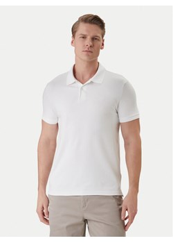 Calvin Klein Polo LV04LC254G Biały Slim Fit ze sklepu MODIVO w kategorii T-shirty męskie - zdjęcie 188752430