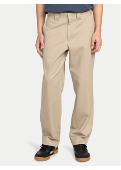 Element Chinosy Relax Work ELYNP00181 Beżowy Relaxed Fit ze sklepu MODIVO w kategorii Spodnie męskie - zdjęcie 188752521