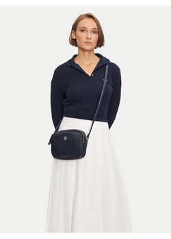 Torebka Tommy Hilfiger Poppy Th Crossover AW0AW15638 Granatowy ze sklepu eobuwie.pl w kategorii Listonoszki - zdjęcie 188759981
