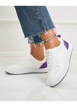Royalfashion Biało-fioletowe klasyczne buty sportowe Colorburst Classics ze sklepu royalfashion.pl w kategorii Buty sportowe damskie - zdjęcie 188761530