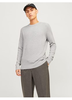 Jack &amp; Jones Sweter w kolorze szarym ze sklepu Limango Polska w kategorii Swetry męskie - zdjęcie 188793973