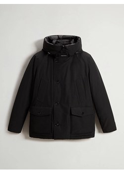 Woolrich Kurtka puchowa "Arctic Anorak" w kolorze czarnym ze sklepu Limango Polska w kategorii Kurtki męskie - zdjęcie 188805661