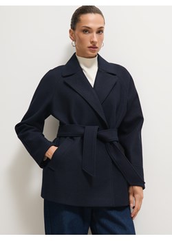 Mohito - Krótki płaszcz - granatowy ze sklepu Mohito w kategorii Płaszcze damskie - zdjęcie 188806181