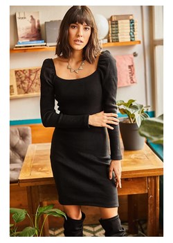 Olalook Sukienka w kolorze czarnym ze sklepu Limango Polska w kategorii Sukienki - zdjęcie 188807022