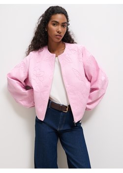 Mohito - Bawełniana różowa kurtka z haftem - różowy ze sklepu Mohito w kategorii Kurtki damskie - zdjęcie 188807472