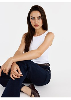 Mohito - Dopasowany top - biały ze sklepu Mohito w kategorii Bluzki damskie - zdjęcie 188807561