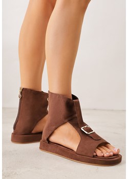 Brązowe Sandały Typu Botki Ozdobione Metaliczną Klamrą z Przodu Adrasaia ze sklepu renee.pl w kategorii Sandały damskie - zdjęcie 188810952
