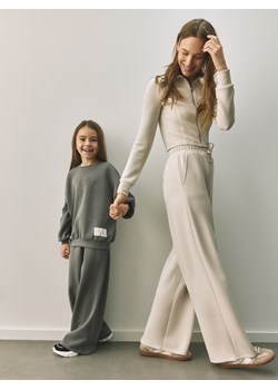 Reserved - Dresowe spodnie - kremowy ze sklepu Reserved w kategorii Spodnie damskie - zdjęcie 188812622