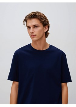 Reserved - T-shirt regular z bawełny - granatowy ze sklepu Reserved w kategorii T-shirty męskie - zdjęcie 188812701