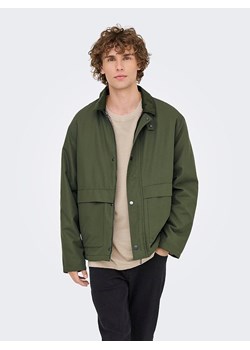 ONLY &amp; SONS Kurtka przejściowa "Kosmo" w kolorze khaki ze sklepu Limango Polska w kategorii Kurtki męskie - zdjęcie 188819772