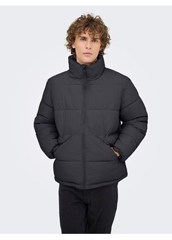 ONLY &amp; SONS Kurtka zimowa "Pack Life" w kolorze czarnym ze sklepu Limango Polska w kategorii Kurtki męskie - zdjęcie 188819903