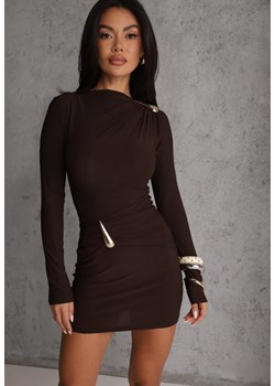 Brązowa Elegancka Sukienka Bodycon Zdobiona Marszczeniem i Aplikacjami Paphypso ze sklepu renee.pl w kategorii Sukienki - zdjęcie 188822071