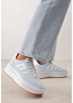 Jasnoniebieskie Sneakersy na Grubej Podeszwie Ozdobione Geometrycznym Wzorem Asoastis ze sklepu born2be.pl w kategorii Buty sportowe damskie - zdjęcie 188827112