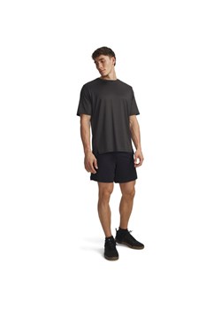 Męskie spodenki treningowe Under Armour Tech Vent 7in Shorts - czarne ze sklepu Sportstylestory.com w kategorii Spodenki męskie - zdjęcie 188827373