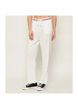 Liu Jo Sport Spodnie dresowe | Regular Fit ze sklepu Gomez Fashion Store w kategorii Spodnie damskie - zdjęcie 188828060