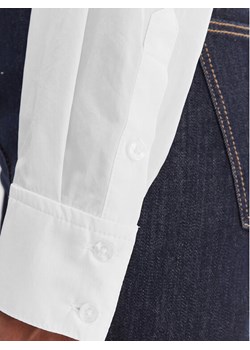 Guess Body W6RH61 WJ782 Biały Regular Fit ze sklepu MODIVO w kategorii Bluzki damskie - zdjęcie 188830381