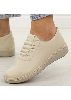 Beżowe półbuty damskie Unisoft 5933 ze sklepu suzana.pl w kategorii Półbuty damskie - zdjęcie 188836921