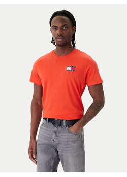 Tommy Jeans T-Shirt Essential DM0DM20740 Pomarańczowy Slim Fit ze sklepu MODIVO w kategorii T-shirty męskie - zdjęcie 188850502