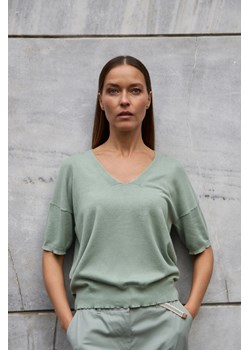 Sweter z krótkimi rękawami oliwkowy ze sklepu Moodo.pl w kategorii Swetry damskie - zdjęcie 188853144
