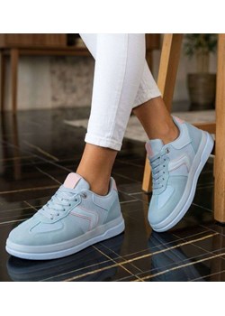 Wiązane snekaersy damskie niebieskie pastelowe /F10-1 18826 G455/ ze sklepu Pantofelek24.pl w kategorii Buty sportowe damskie - zdjęcie 188860370