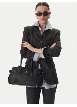 Torebka Patrizia Pepe 8B0305/L162 Czarny ze sklepu eobuwie.pl w kategorii Kuferki - zdjęcie 188860422