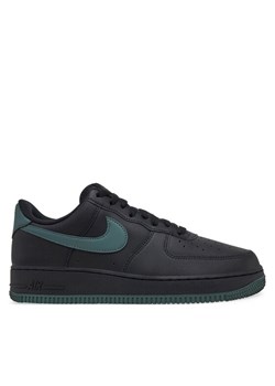 Sneakersy Nike Air Force 1 '07 FJ4146 001 Czarny ze sklepu eobuwie.pl w kategorii Buty sportowe męskie - zdjęcie 188871024