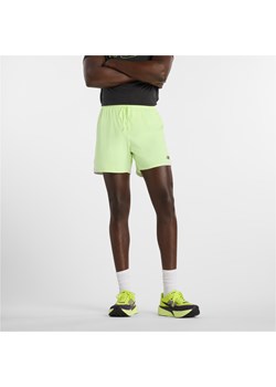 Spodenki męskie New Balance MB6180TAAFG – zielone ze sklepu New Balance Poland w kategorii Spodenki męskie - zdjęcie 188884902