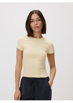 Reserved - Gładki t-shirt - jasnożółty ze sklepu Reserved w kategorii Bluzki damskie - zdjęcie 188885001